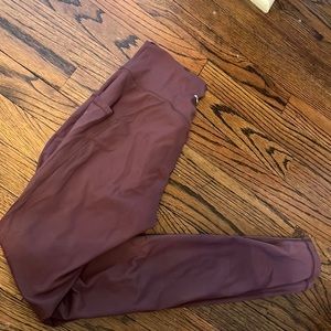 Alphalete alphalux leggings with side pockets